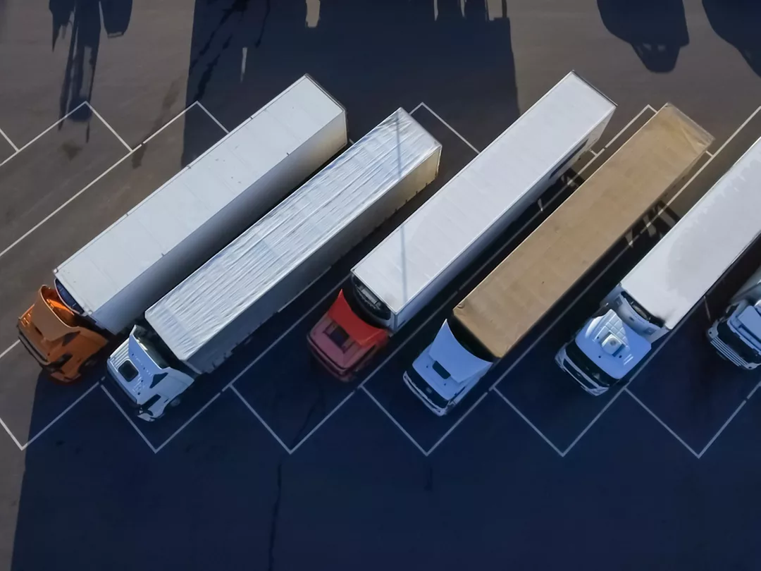 Swamped With Inventory, U.S. Companies Turn to ‘Mobile Storage’