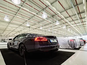 0910_ElonMusksLoftyGoals.jpg Tesla