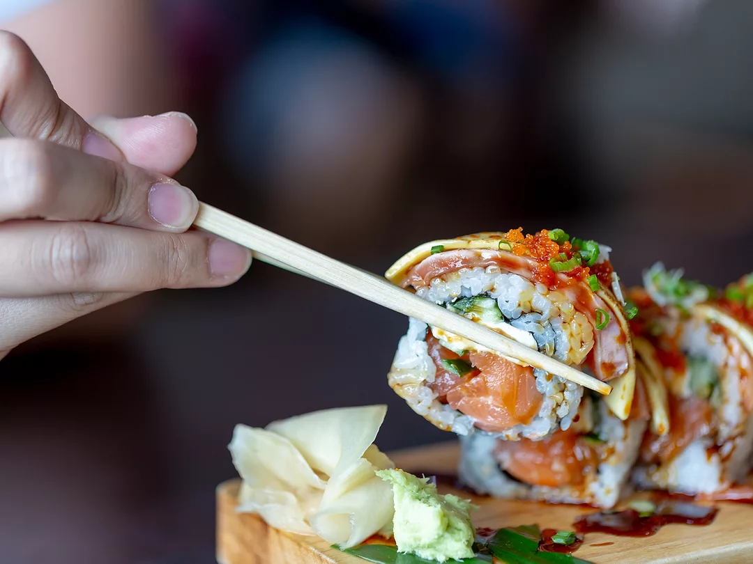 How a Traveling Vinegar Salesman Innovated the Global Sushi Industry