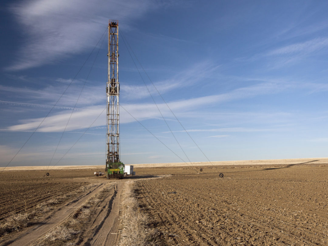 There’s a Texas-Size Glut of Frack Sand That Nobody Wants 