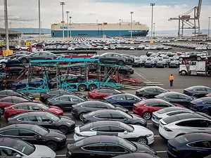 Tesla Rushes Model 3s to China Before Trade-War Truce Expires