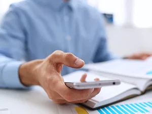 Should Procurement Fear or Welcome AI and Machine Learning Technology?