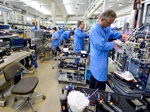 Half of Manufacturers Experienced Data Breaches This Year, Report Finds