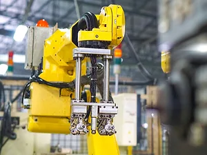 Four Ways AI Is Impacting Logistics and Supply Chain Management