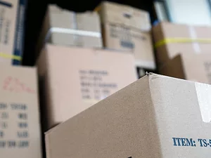 How E-tailers Can Go Green, Deliver on Time — and Still Make Money