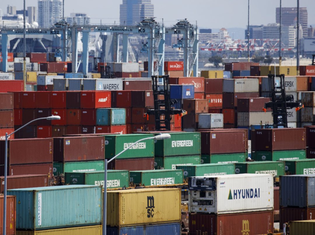 CONTAINERS SIT ON THE DOCK AT THE PORT OF LOS ANGELES BLOOMBERG.jpg
