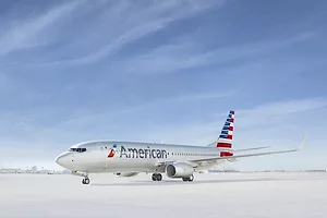 AN AMERICAN AIRLINES 737 PLANE 