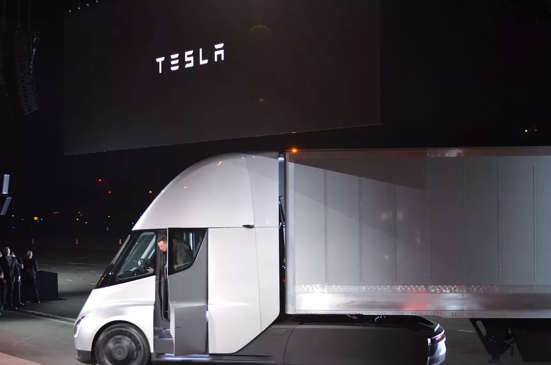 A TESLA SEMI TRUCK