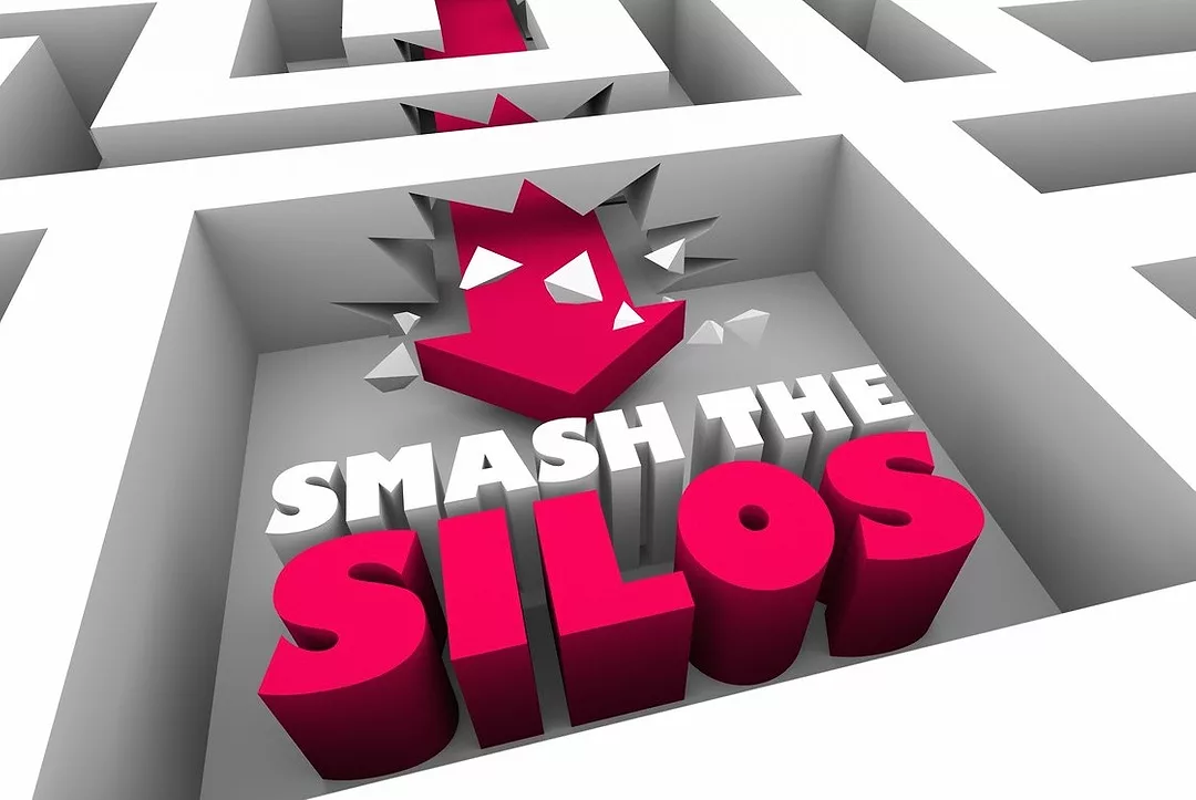 SMASH THE SILOS LOGO