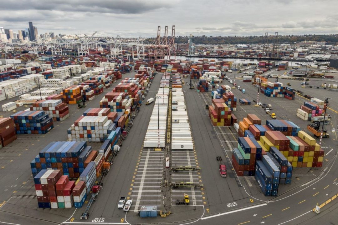 AERIAL VIEW OF PORT OF SEATTLE'S TERMINAL 5