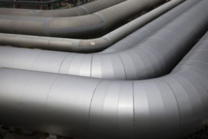 SEVERAL LARGE LNG GAS PIPELINES CLUSTER TOGETHER