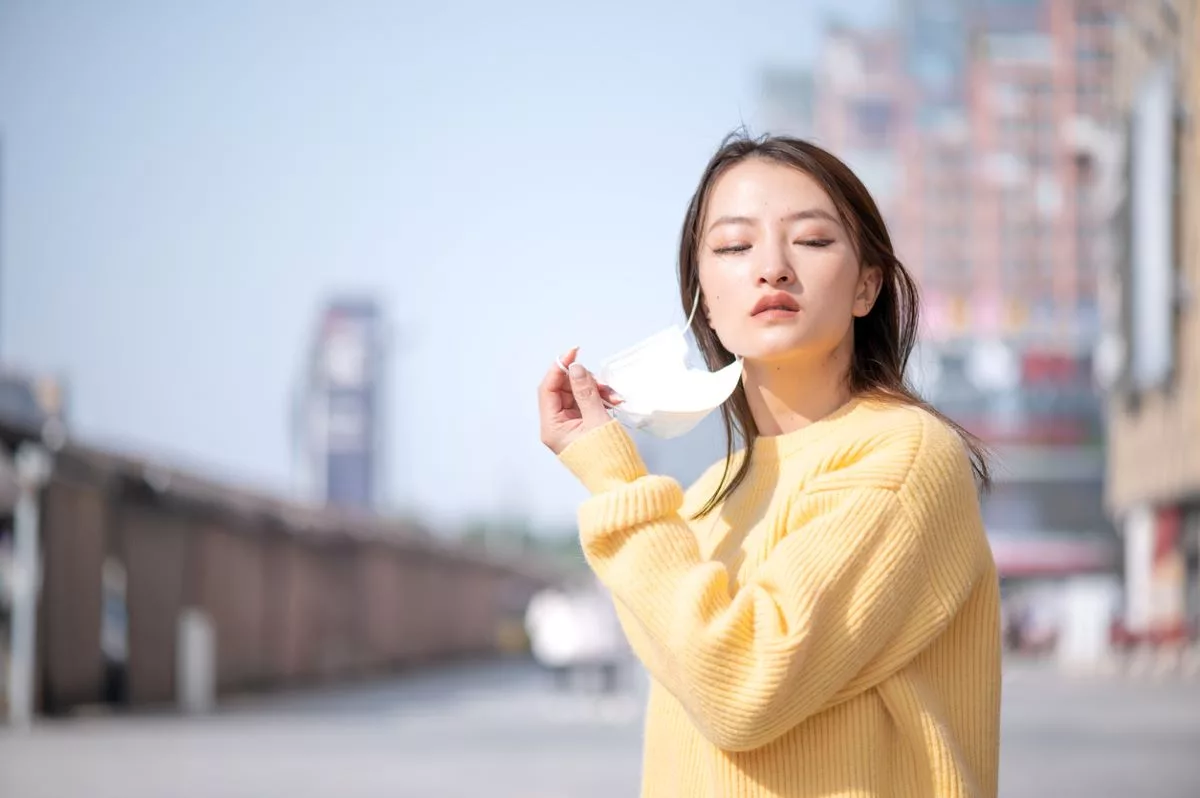 China covid restrictions mask istock dmytro kvasnetskyy 1352236057