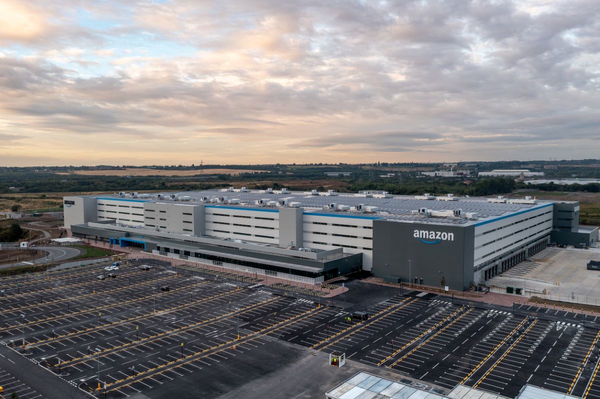Amazon warehouse aerial view of large amazon distribution warehouse in leeds uk istock teamjackson 1417015646