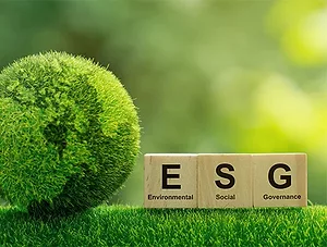 ESG-LOGO-EARTH-iStock-pcess609-1341372517-crop.jpg