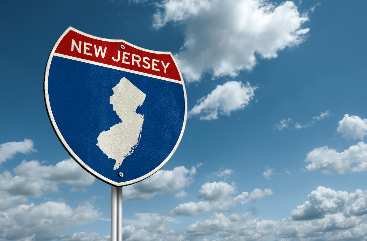New jersey road sign istock  gguy44  1454702040