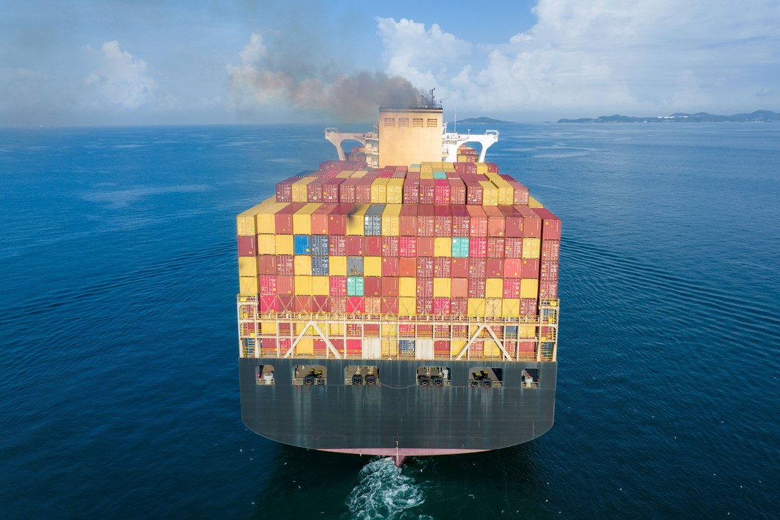 Emissions container ship shipping ghg istock suphanat khumsap 1407975888