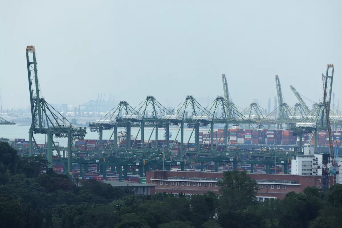 Singapore port bloomberg 413499540