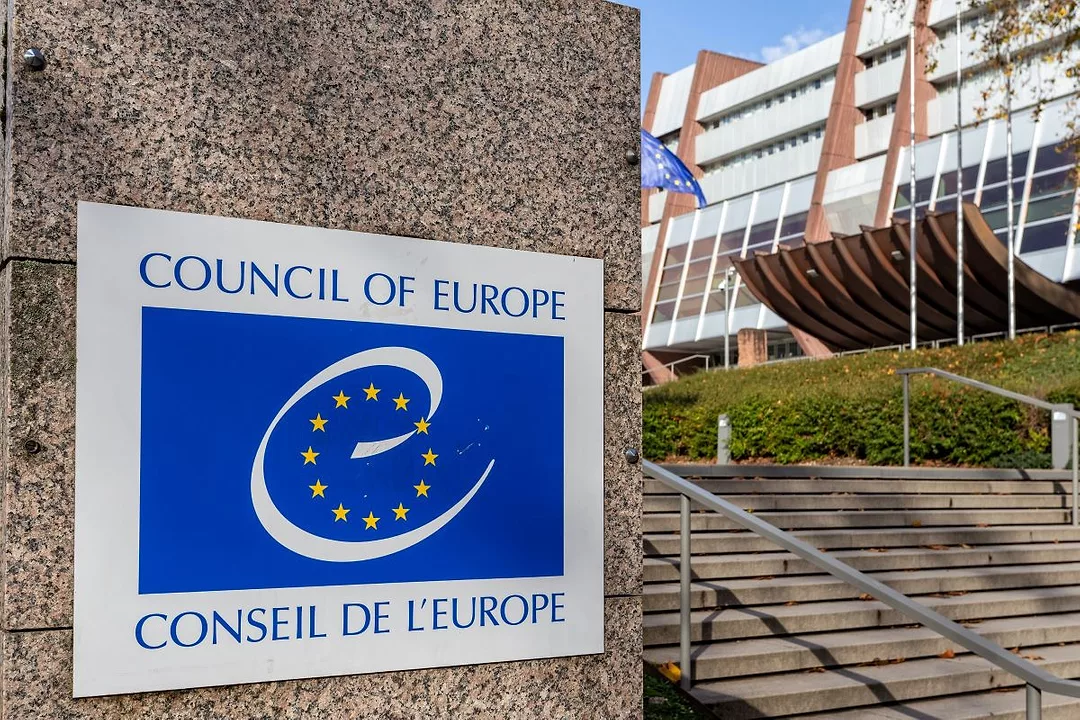 A SIGN SAYING COUNCIL OF EUROPE OUTSIDE AN OFFICE BUILDING