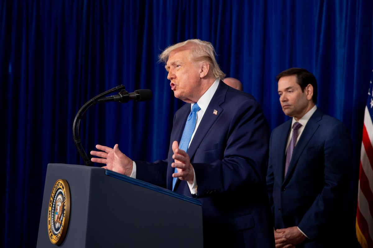 TRUMP RUBIO JAN 3 2026 BLOOMBERG.jpg