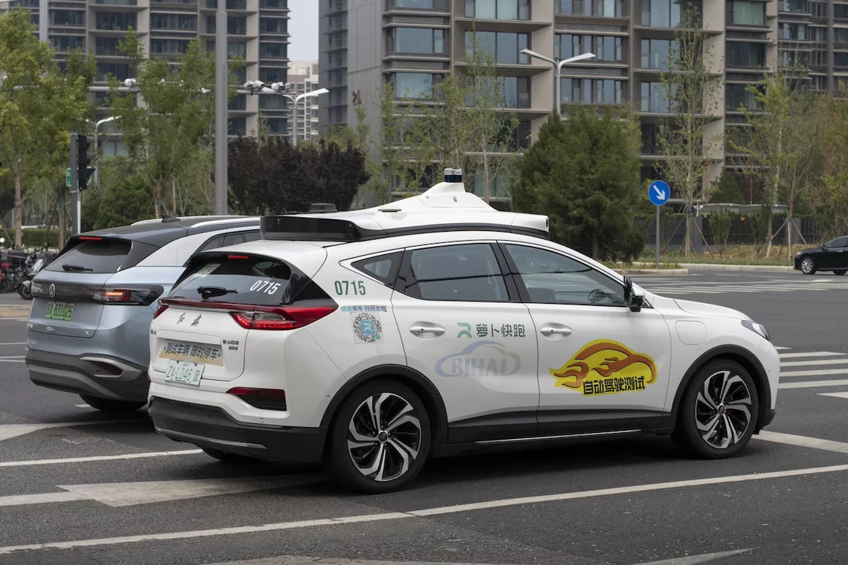 Baidu robotaxi istock 2172026478