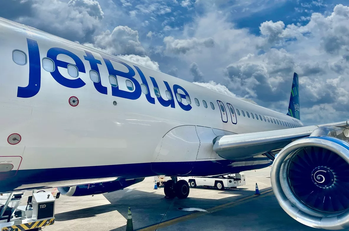 Jetblue jet blue plane istock douglas rissing 2148616432