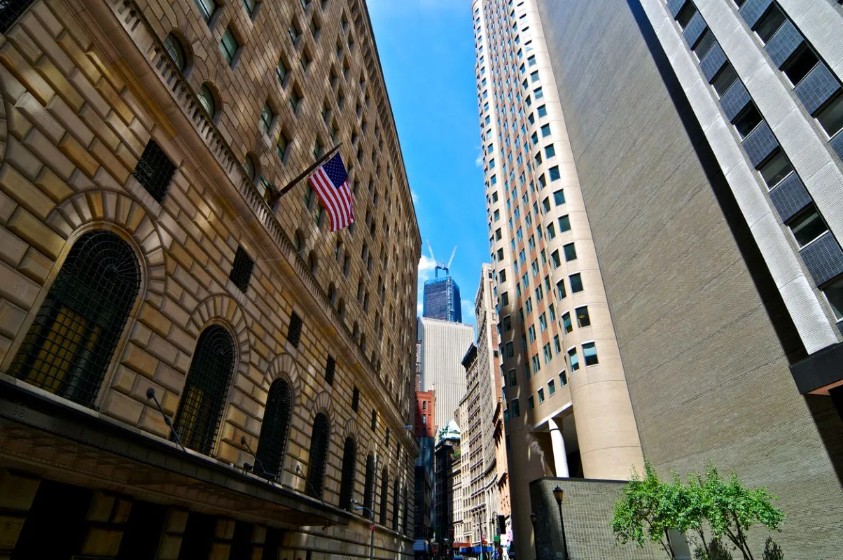 New york federal reserve building manhattan istock jaylazarin 175195728