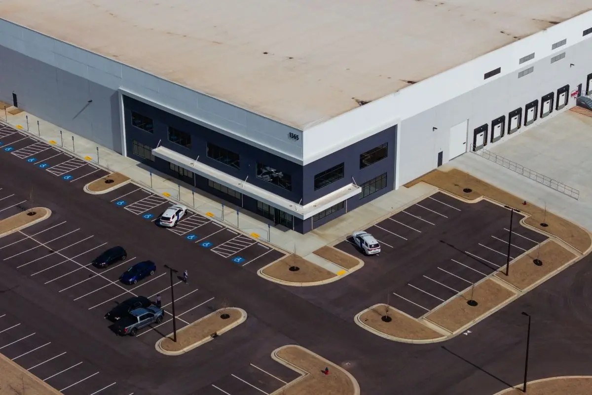 Dhs ice detention warehouse drawing bloomberg