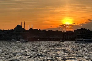ISTANBUL SUNSET BOSPHOROUS HELEN ATKINSON.jpg