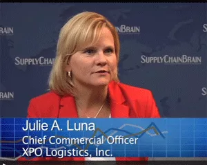 Julie luna image 01